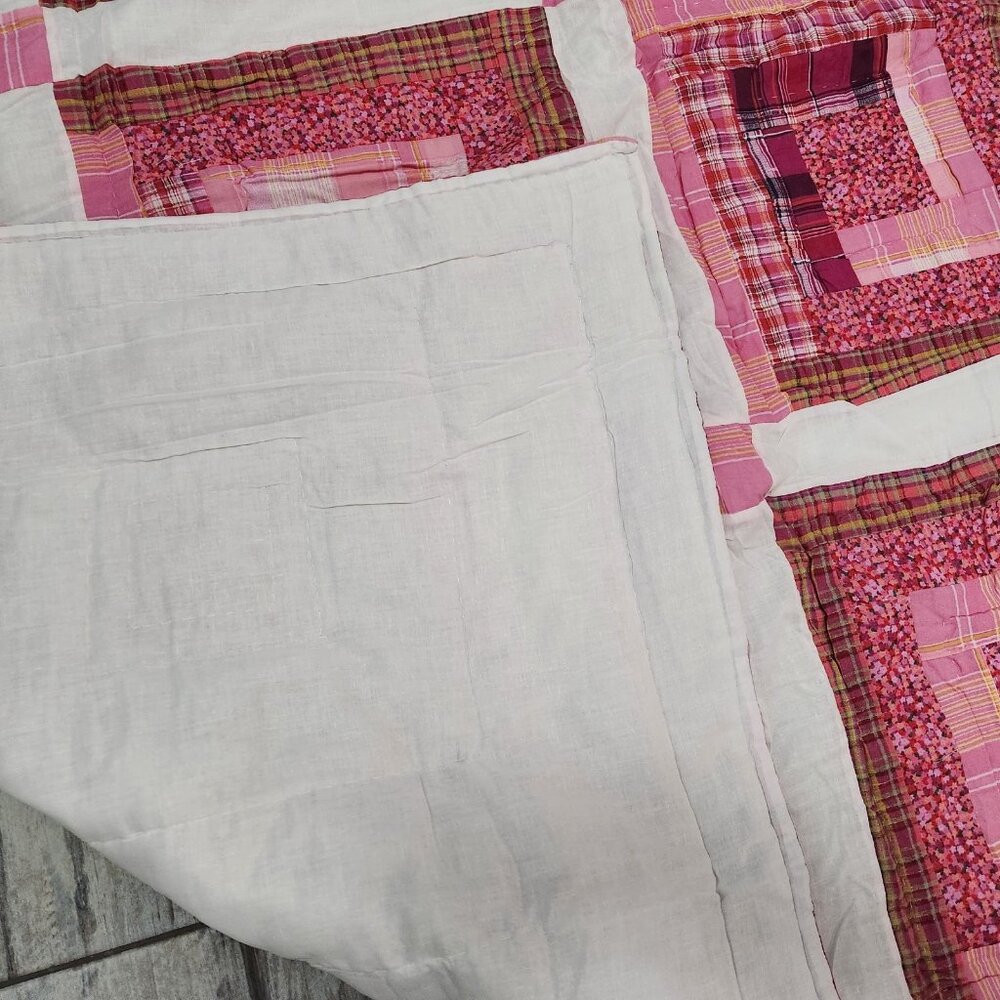 Quilt King Size 100 X 90 Keepsake Collection Two Shams Pink Squares Plaid Floral - Picture 9 of 10